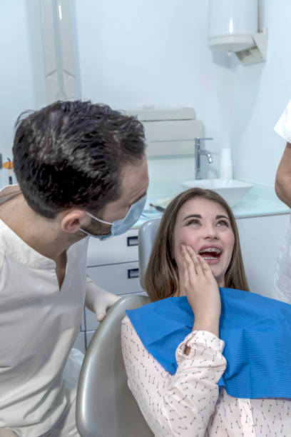 Best Dentist Open Late Near Me  in Aust, IN