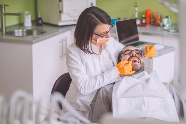 Best Urgent Tooth Repair  in Aust, IN